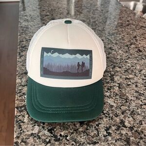 ZYIA ACTIVE HIKING/FOREST YOUTH ADJUSTABLE SNAPBACK TRUCKER/MESH HAT/CAP, GREEN